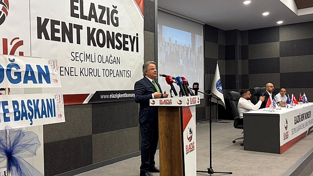 Nafiz Koca yeniden Kent Konseyi başkanlığına seçildi