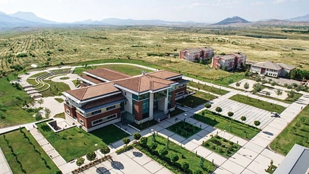 Necmettin Erbakan Üniversitesi 35 Öğretim Üyesi alıyor