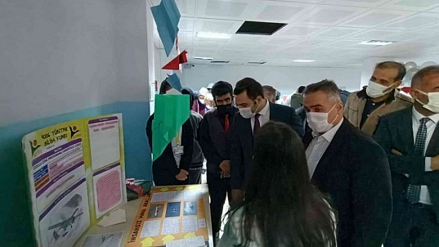 Öğrenciler eserlerini tanıttı