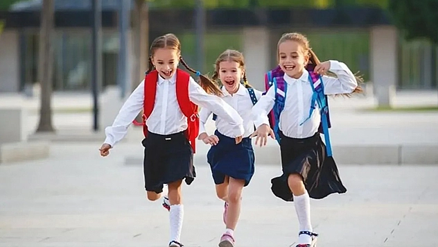 Öğrencilere iki haftalık tatil müjdesi!
