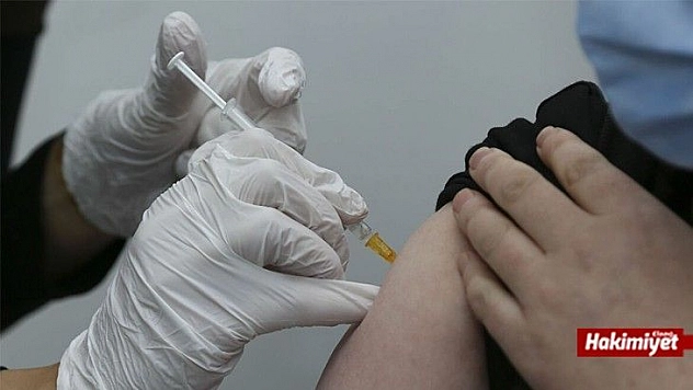 Öğretmenler ve eğitim çalışanlarının aşı randevuları açıldı