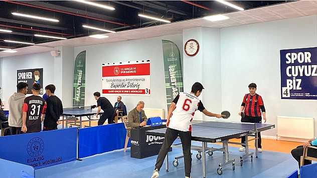 Okul sporları gençler masa tenisi müsabakaları tamamlandı