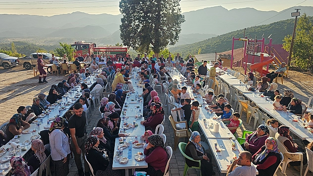 Orman yangınlarının sönmesi için dualar edildi, kurban kesildi