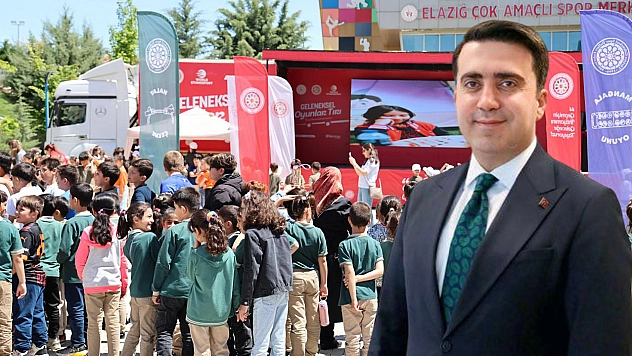 Oyun tırı sizi bekliyor çocuklar