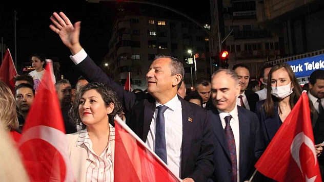 Özgür Özel: 'Ne korkuya ne teröre teslim olmayacağız'