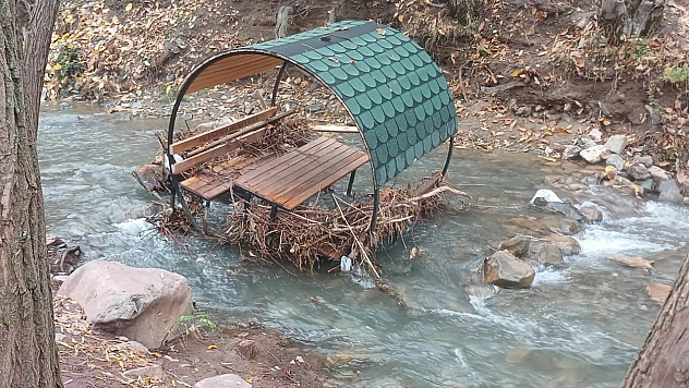 Palu'da sağanak yağış Teke Deresi'ni taşırdı