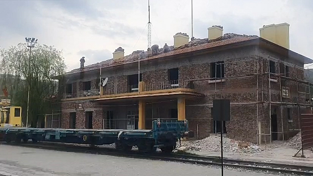 Palu'nun tarihi tren istasyonu yenileniyor