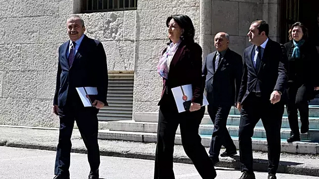 PKK'nın kongrede aldığı kararlar ne zaman açıklanacak sorusuna Pervin Buldan'dan yanıt!