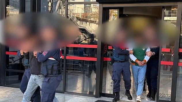 Polisin üzerine motosiklet süren şahıslar tutuklandı