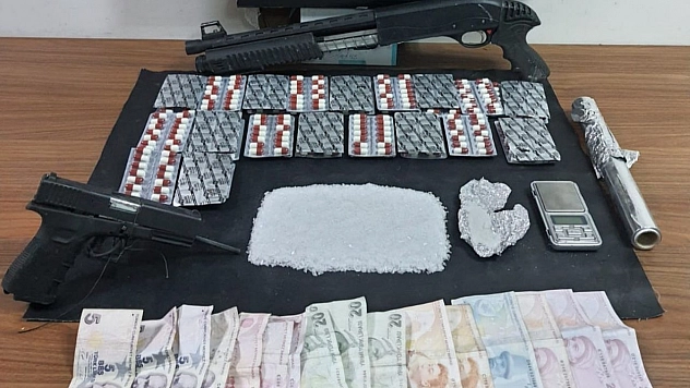 Polisten 'torbacı' operasyonu: 6 tutuklama