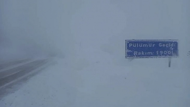 Pülümür'de engelli, hamile ve küçük çocuğu olan kamu personeline kar izni