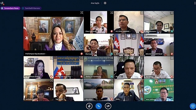 Rektör Karabulut Türkiye Kamboçya İş Forumu'na katıldı