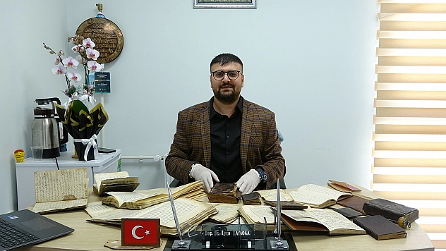 Şair ve yazarların kayıp eserleri asırlar sonra gün yüzüne çıkıyor