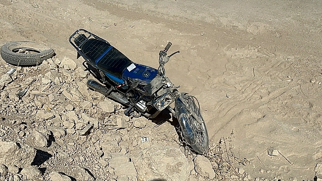 Şarampole yuvarlanan motosikletin sürücüsü ağır yaralandı