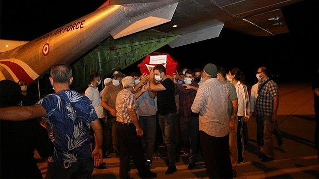 Şehit Pilot Serkan Mirzaoğlu'nun cenazesi memleketi Elazığ'a getirildi