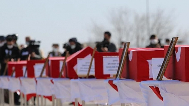 Şehitlerimizi Ankara'ya uğurladık