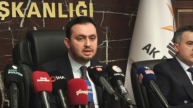 Selmanoğlu: 'Biz büyük bir aileyiz anlayışıyla yoluna devam eden güçlü bir siyasi hareketiz'