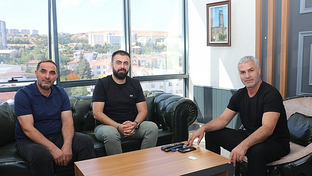 Sınav Eğitim Kurumları ve Eğitimciler Hasan Demir İle Serkan Yurt'tan Hakimiyet'e Ziyaret