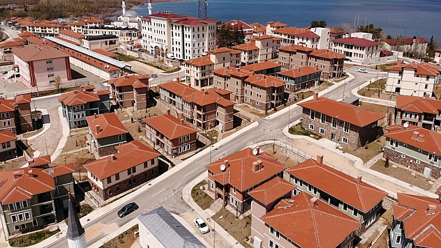 Sivrice'de Çevreye Duyarsızlık Tepki Çekiyor
