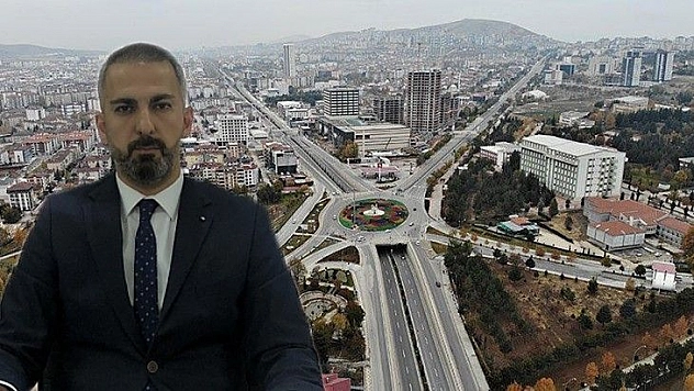 Siyasette Rol Çalmak