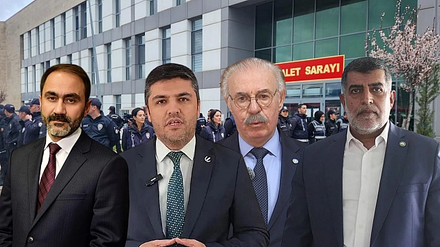 Siyasilerden şeffaflık ve liyakat vurgusu