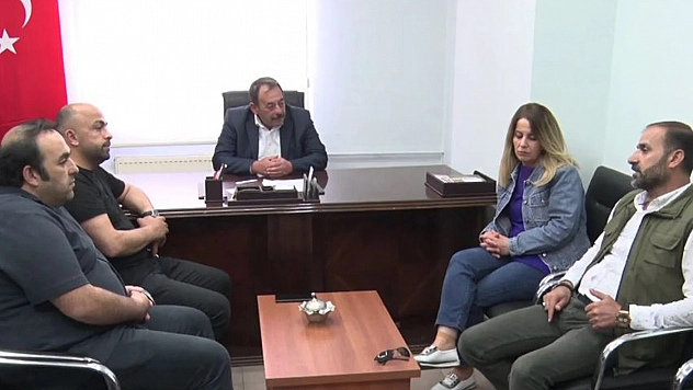 STK'cılık Oynayan STK