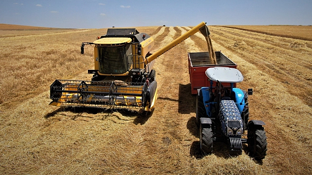 Sulama Yetmez, Destek de Lazım