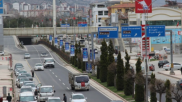 Sürücüleri sevindirecek haber: Zam iptal edildi!