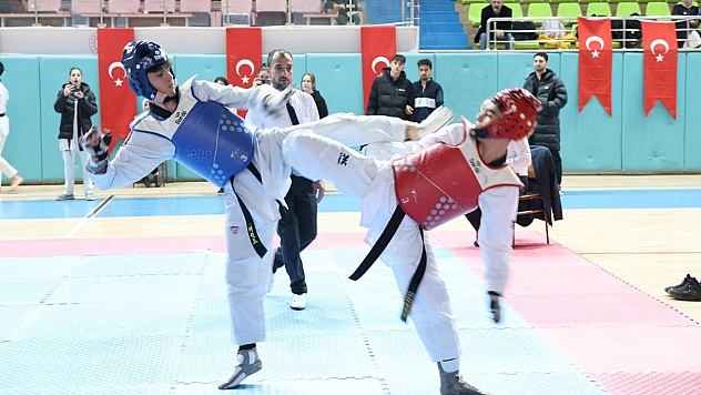 Taekwondo il birinciliğinde kıyasıya rekabet