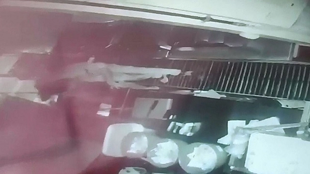 Tantuni dükkanına giren hırsız, 2 bin lira çaldı