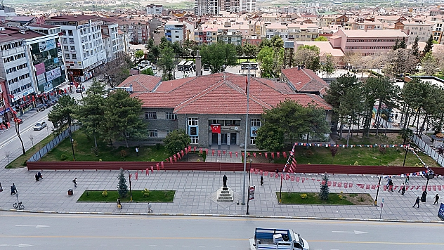 Tarihi öğretmenevinde restorasyon çalışmaları başladı