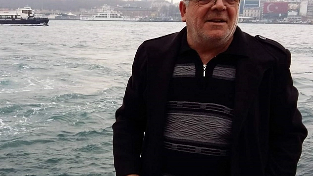 Tatil için memleketine gelen yaşlı adam evinde ölü bulundu