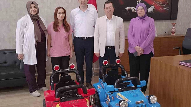 Tedavi gören çocuklar için akülü araç tahsis edildi