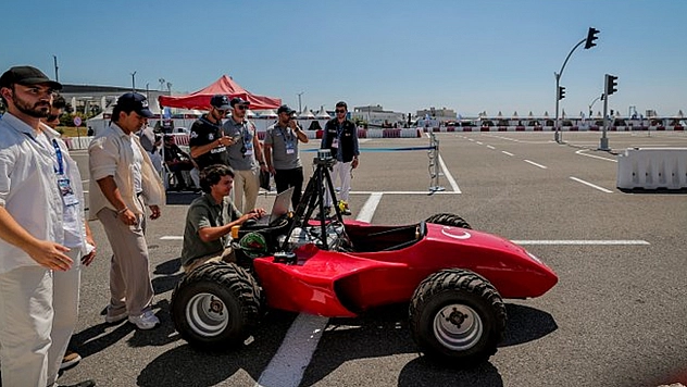 TEKNOFEST 2026'da Robotaksi heyecanı: Otonom araçlar finalde