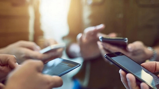 Telefon ve kredi kartlarında kurallar değişti