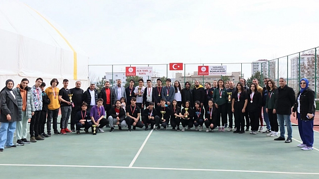 Tenis İl Şampiyonası Sona Erdi