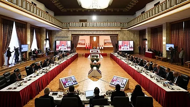 'Terörsüz Türkiye' komisyonu İmralı'ya gitti