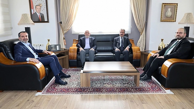 Ticaret Borsası Başkanı Dumandağ, Başkan Şerifoğulları'yla bir araya geldi