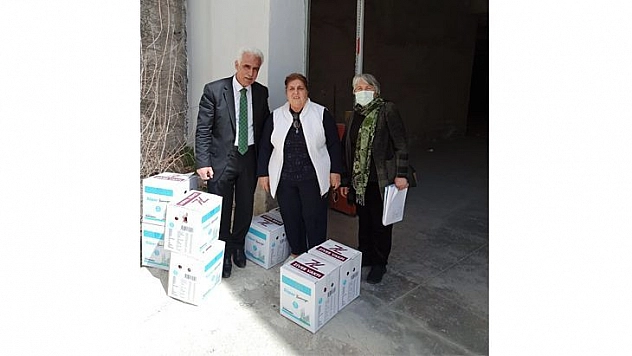 TKKD'den İhtiyaç Sahiplerine Gıda Yardımı