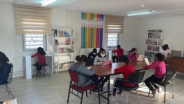 Ttkd'den 60. Yıl Akçakiraz İlköğretim Okuluna Kütüphane Desteği