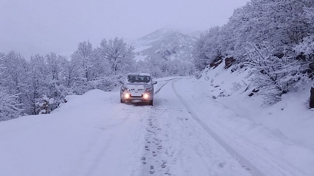 Tunceli'de kar 138 köy yolunu ulaşıma kapattı