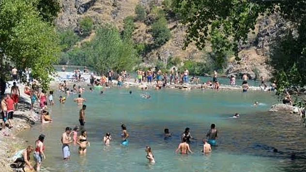 Tunceli'de suya girmek yasaklandı!