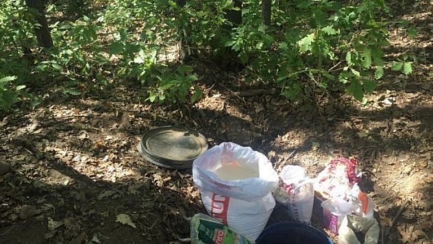 Tunceli'de teröristlere ait silah, mühimmat ve yaşam malzemesi ele geçirildi