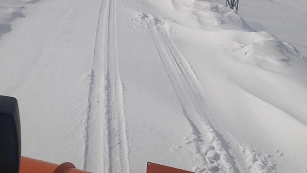 Tunceli'de yoğun kar yağışı nedeniyle 140 köy yolu ulaşıma kapandı