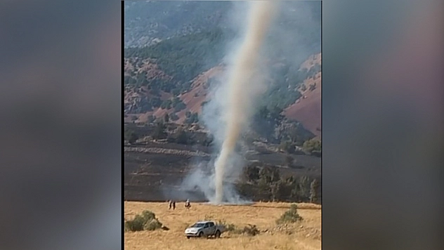Tunceli'deki yangında çıkan hortum görüntülendi