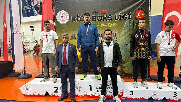 Tunceli'den kick boksta büyük başarı