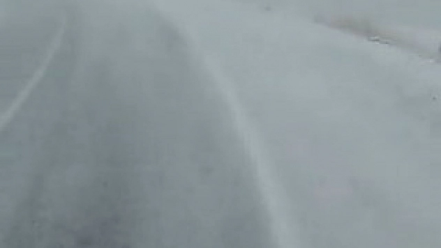 Tunceli'nin ilçe yollarında kar yağışı başladı, valilik uyardı