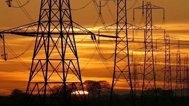 Türkiye genelinde elektrik kesintisi: Acil koordinasyon merkezi kuruldu