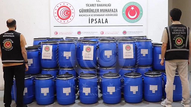 Türkiye'ye sokulacaktı: TIR'dan 3 milyar TL'lik kaçak yük çıktı