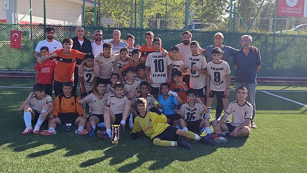 U13'te şampiyon Elazığ Yolspor